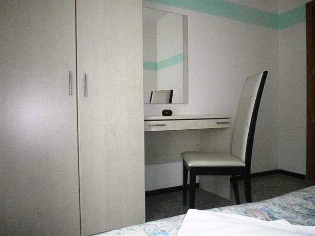 Hotel Nives Rimini Eksteriør billede