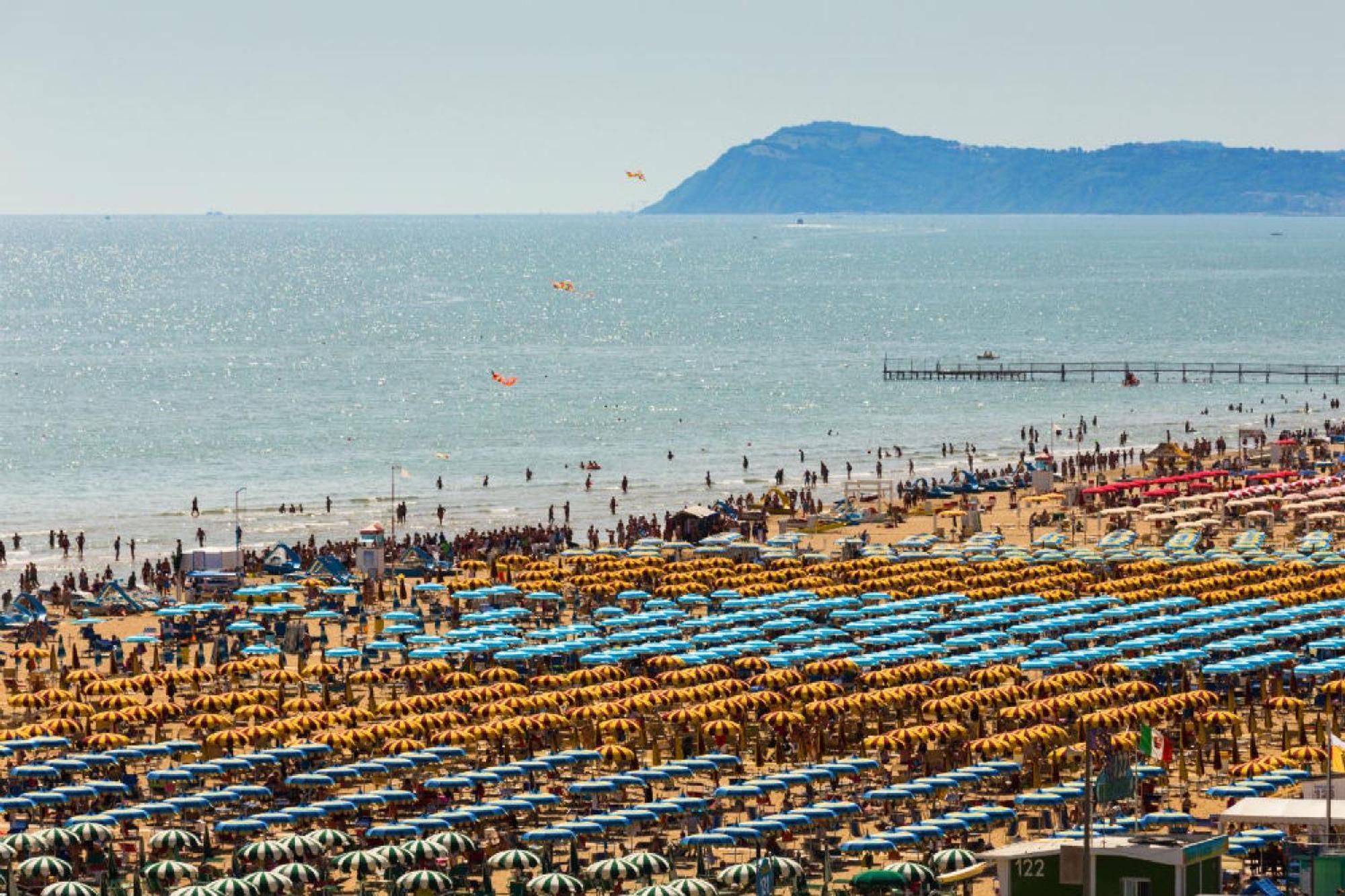Hotel Nives Rimini Eksteriør billede