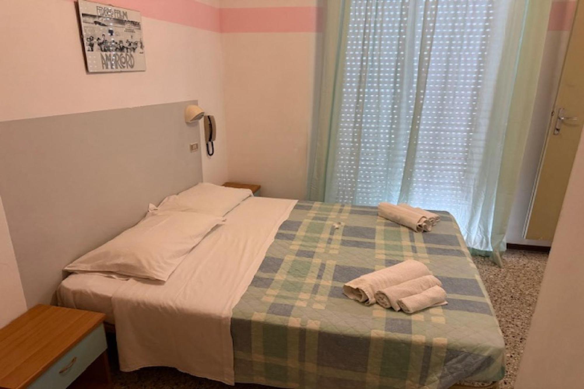 Hotel Nives Rimini Eksteriør billede