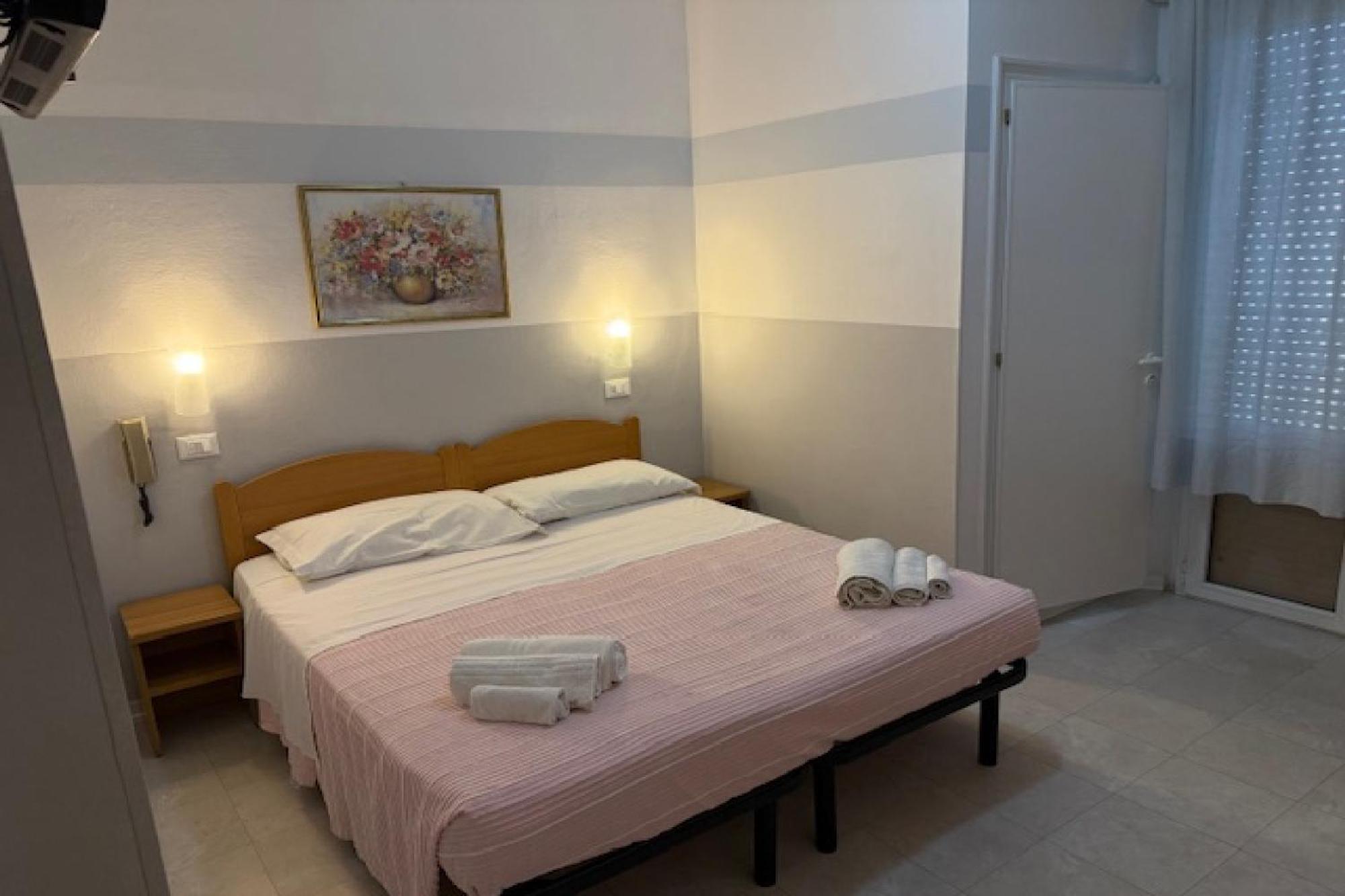 Hotel Nives Rimini Eksteriør billede