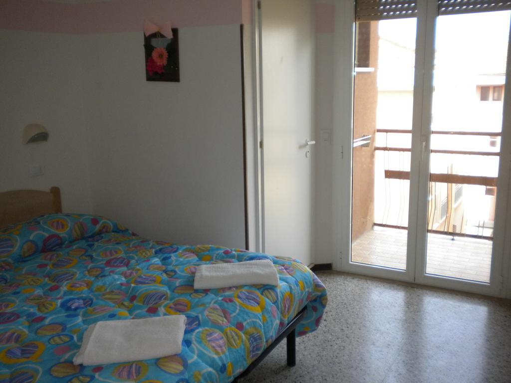 Hotel Nives Rimini Værelse billede